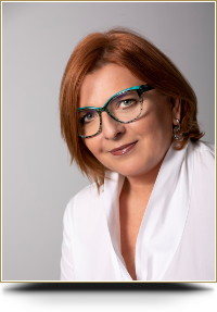Dévényi Kathy Dévényi Kathy